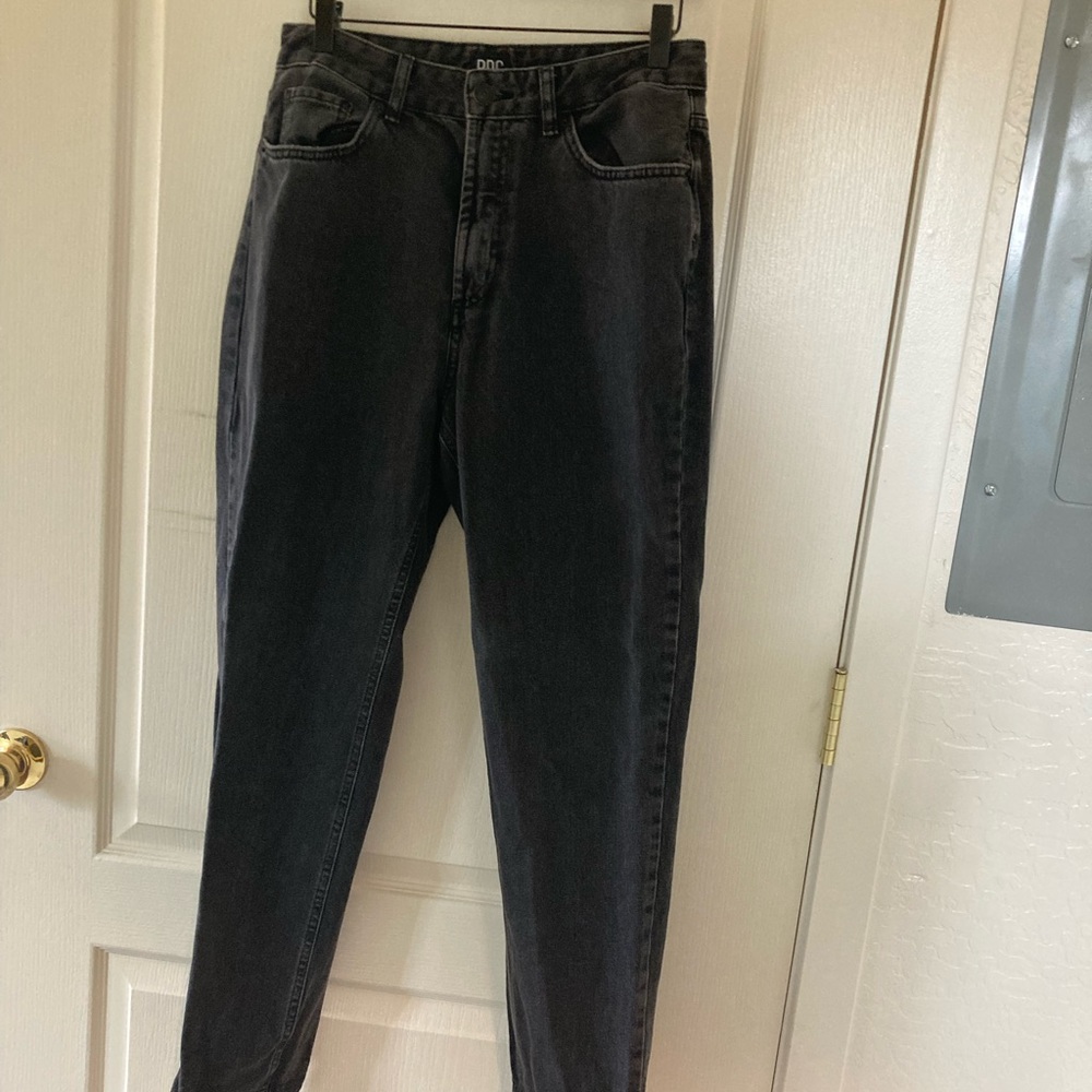 Urban Outfitters BDG Mom High-Rise